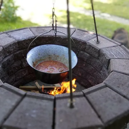 Bakonyi Mandala Ház Apartamento *