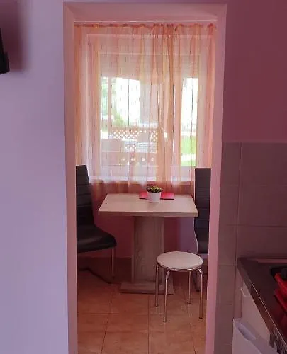 Bakonyi Mandala Haz Apartament